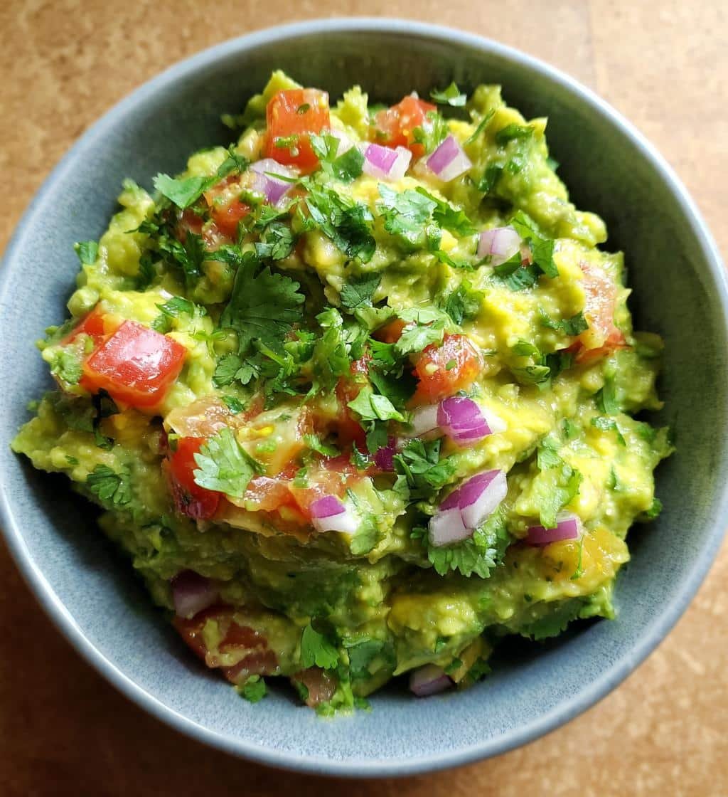 best ever guacamole recipe - detail 1